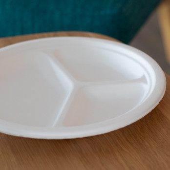 Plato redondo con 3 compartimentos en fibras vegetales Ø 26 cm