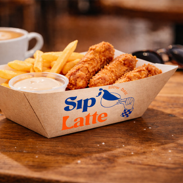 Bandeja kraft personalizada a todo color para el menú (pollo y patatas fritas)