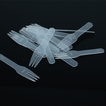 Mini tenedor reutilizable transparente 7 cm