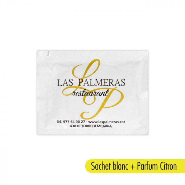 Toallitas refrescantes en bolsita blanca con fragancia de limón
