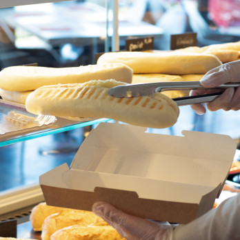 Caja rectangular para bocadillos de cartón kraft 26,5 x 12,2 x 7 cm