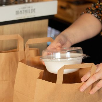 Bolsas de papel kraft con asas