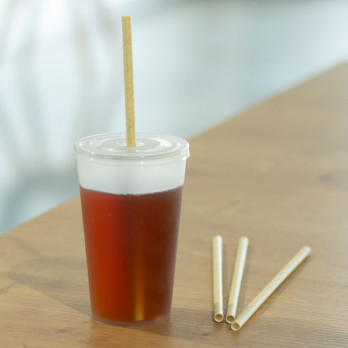 Tapa reutilizable con orificio para vaso Ø 7,35 cm