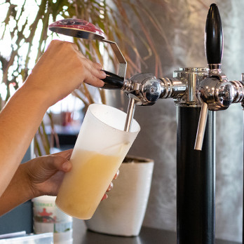 Vaso reutilizable translúcido neutro de 60 cL y 50 cL de capacidad