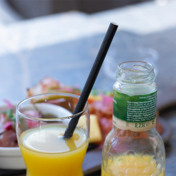 Pajita recta de cartón negro 20 cm Ø 8 mm