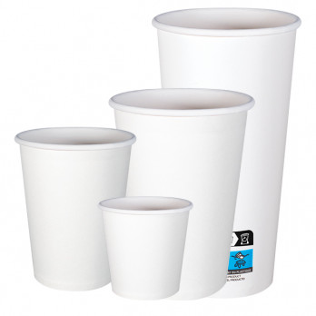 Vasos de papel blanco de pared simple