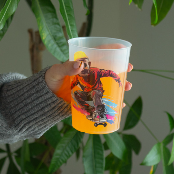 Ecocopa de plástico reutilizable personalizada 40-50 cL