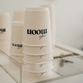 Vasos de papel de doble pared personalizados para café