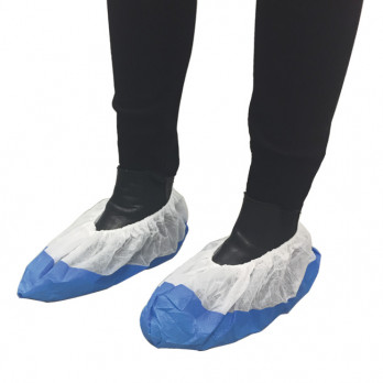 Sobrecalzado blanco con suela antideslizante azul