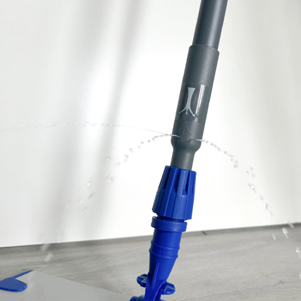 Fregona de suelo con depósito de 600 ml