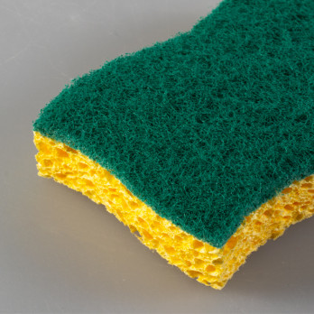 Esponja vegetal sobre pad abrasivo verde - Formato pequeño