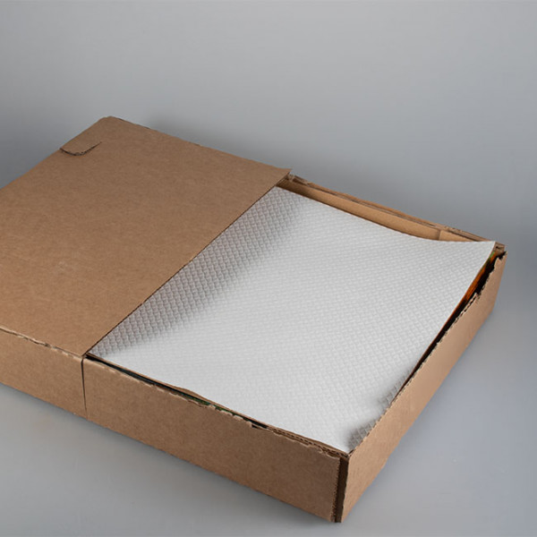 Mantel individual de papel blanco en caja dispensadora